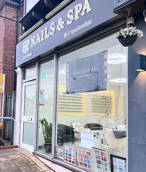nail salon Nottinghamshire