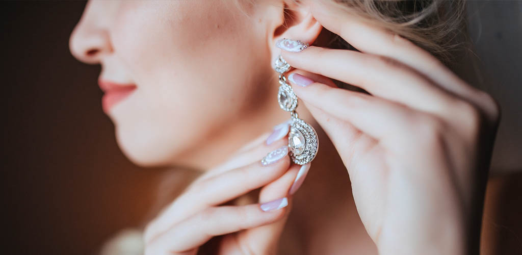 nails extension Nottinghamshire